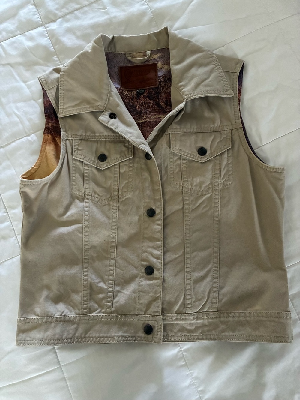 Outback Trading Company Casual Sleeveless Utility Vest in Beige